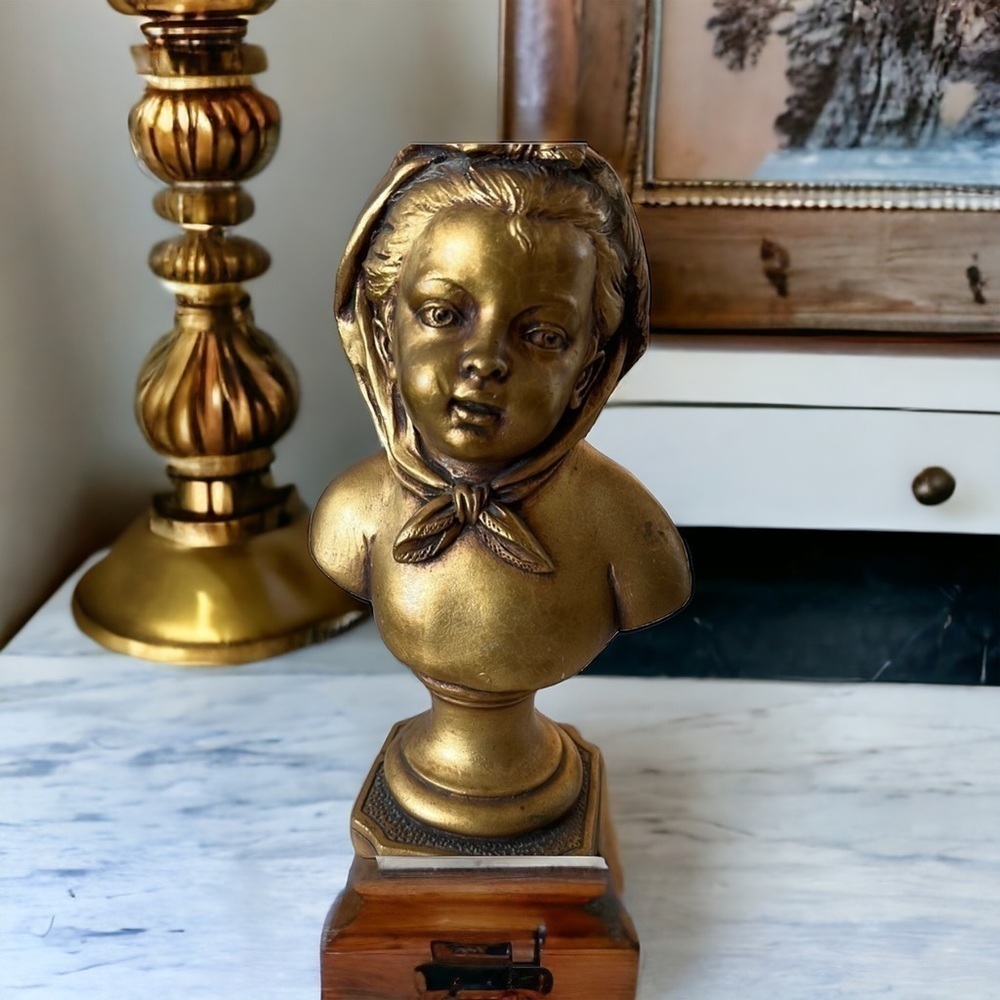 Vintage- Artistic Royal Krafts #1804